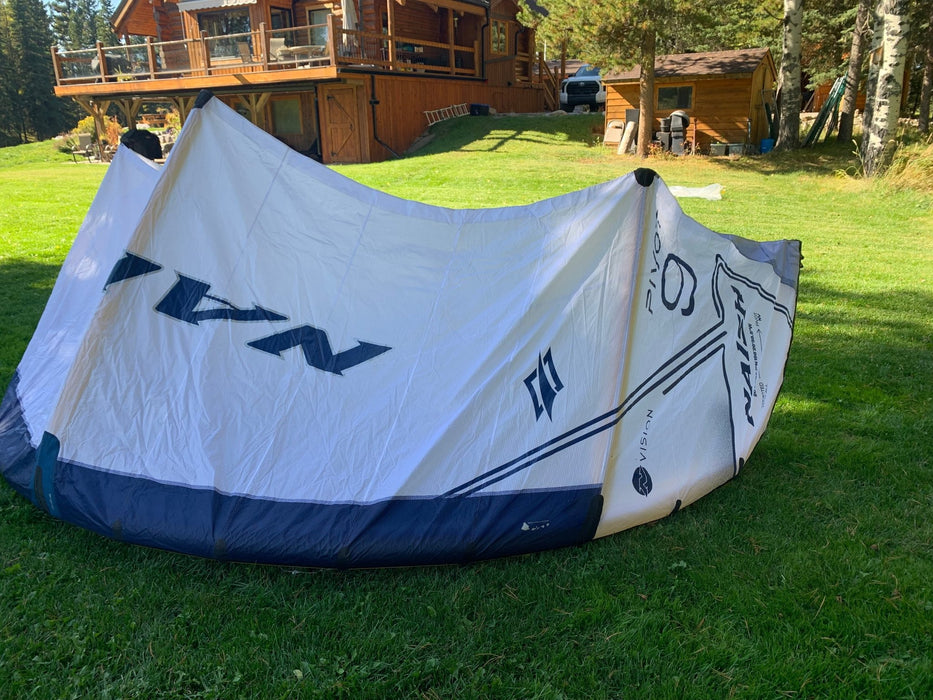 40% OFF A+ 2026 NAISH PIVOT NVISION ALUULA 9M. INCLUDES FREE NEW 2026 PROLIMIT VAPOR HARDSHELL HARNESS - Wing and Kite