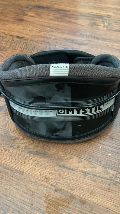 MYSTIC MAJECTIC W/STEALTH SPREADER BAR SIZE M - NO TAX - Wing and Kite